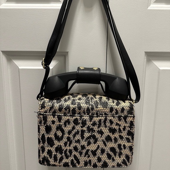 Betsey Johnson Phone Purse 💗 📞 - Picture 5 of 7